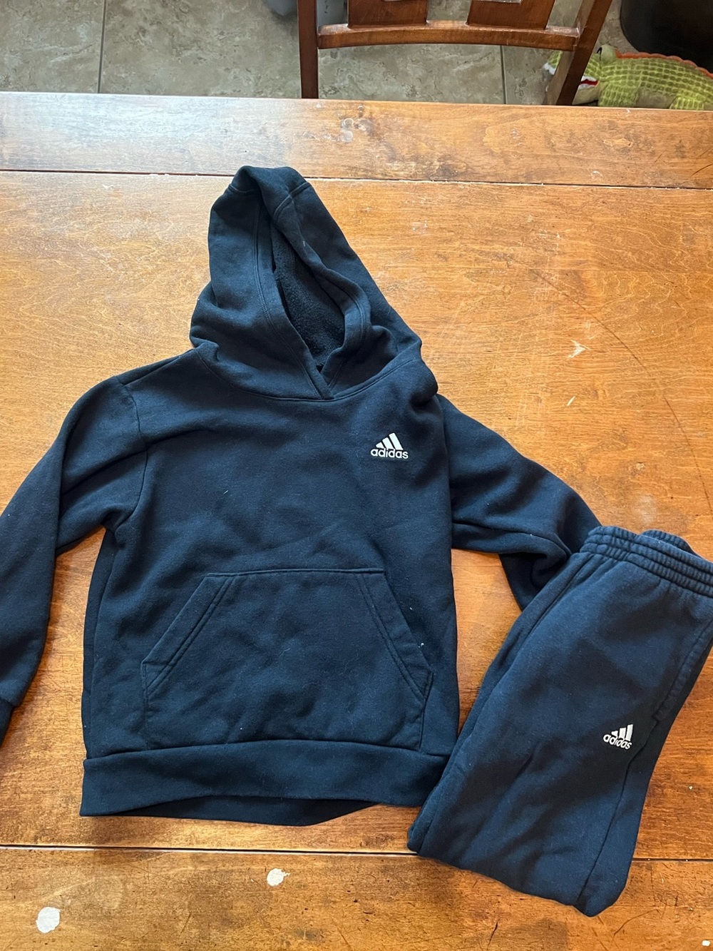 Adidas Kids Black Fleece Hoodie Jogger Sweatpants Set Size 5 Boys